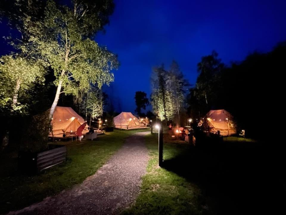 Glamplodge Met Prive Sanitair Blesdijke Exterior foto